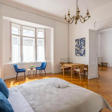 Appartamento Grand Deco On The St Stephen Boulevard *
